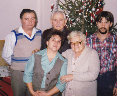 szszb_02-156_ifju_olah_gyula.jpg